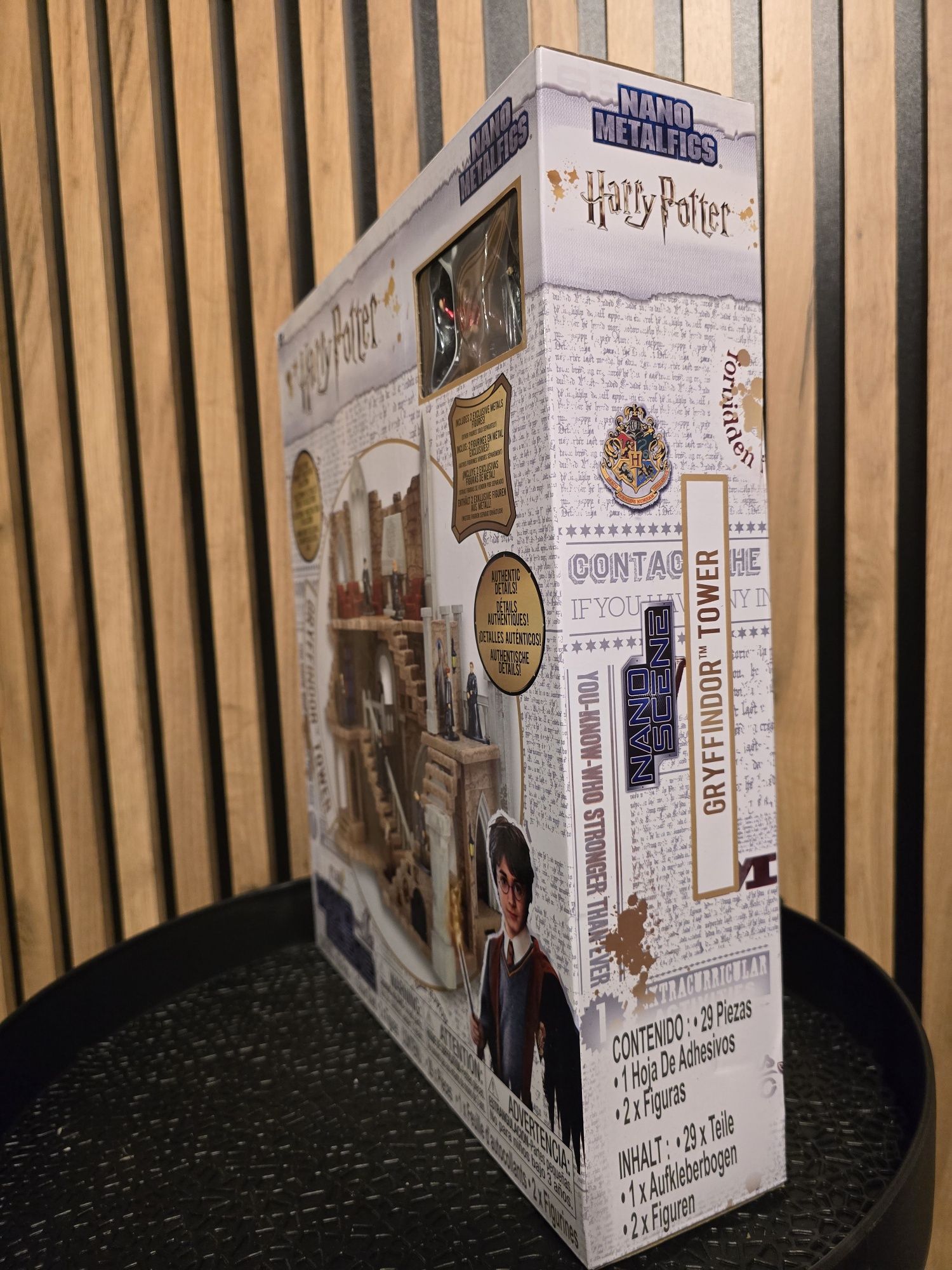 Harry Potter zestaw  wieża zamek GRYFFINDOR 2 figurki