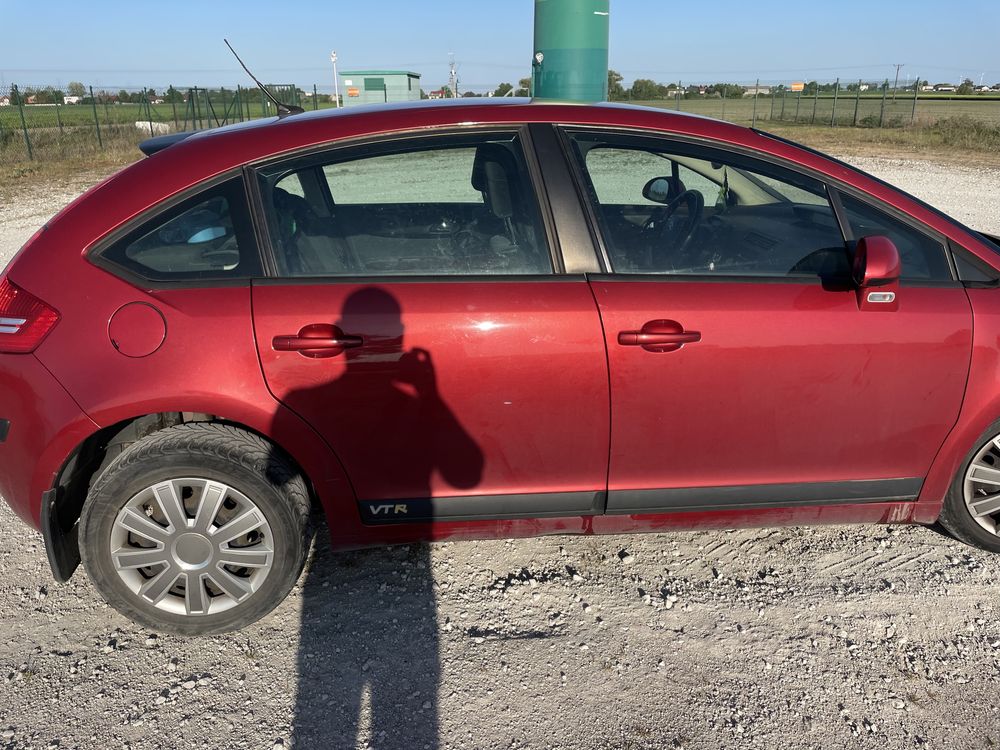 Citroen C4 vtr 2.0 16v 140km