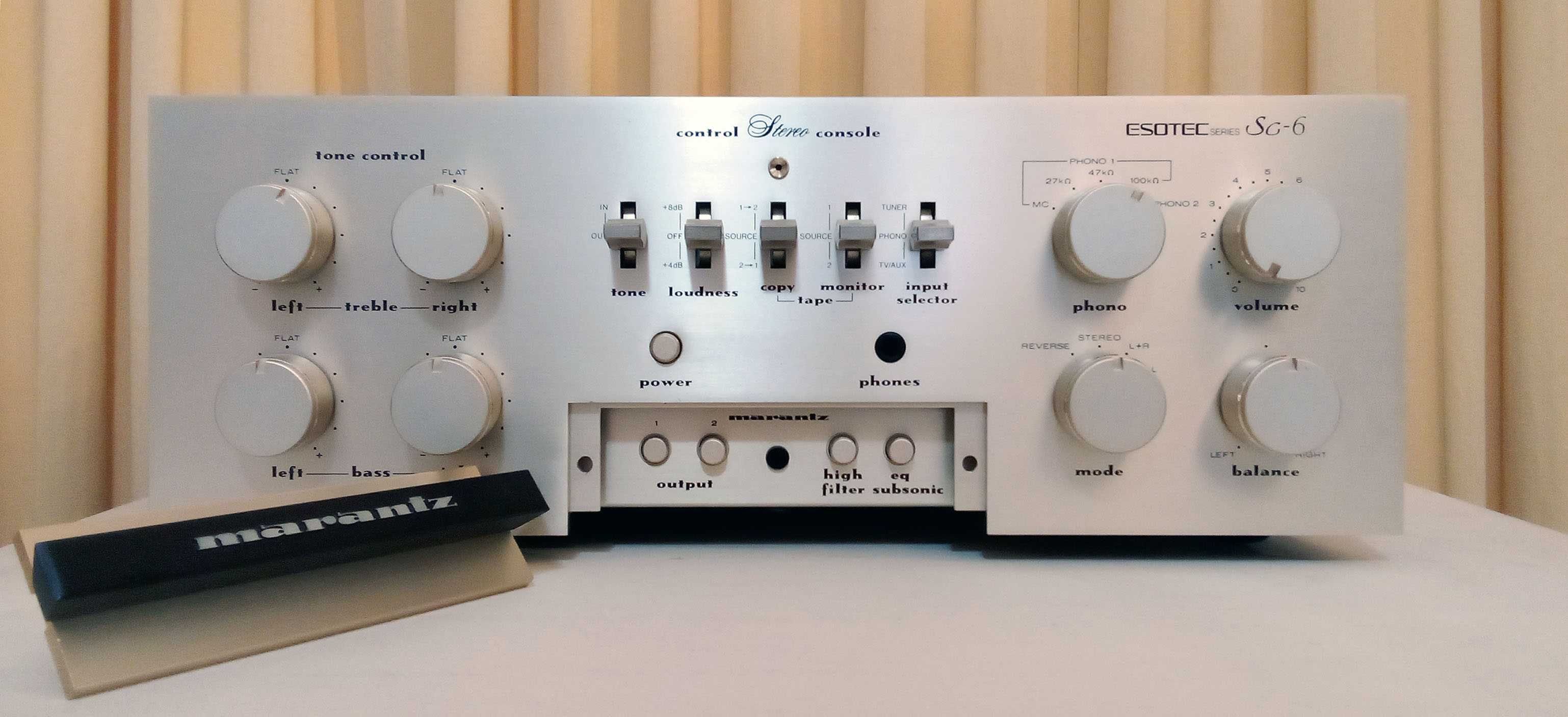 Pré-amplificador - Marantz - Esotec series SG-6