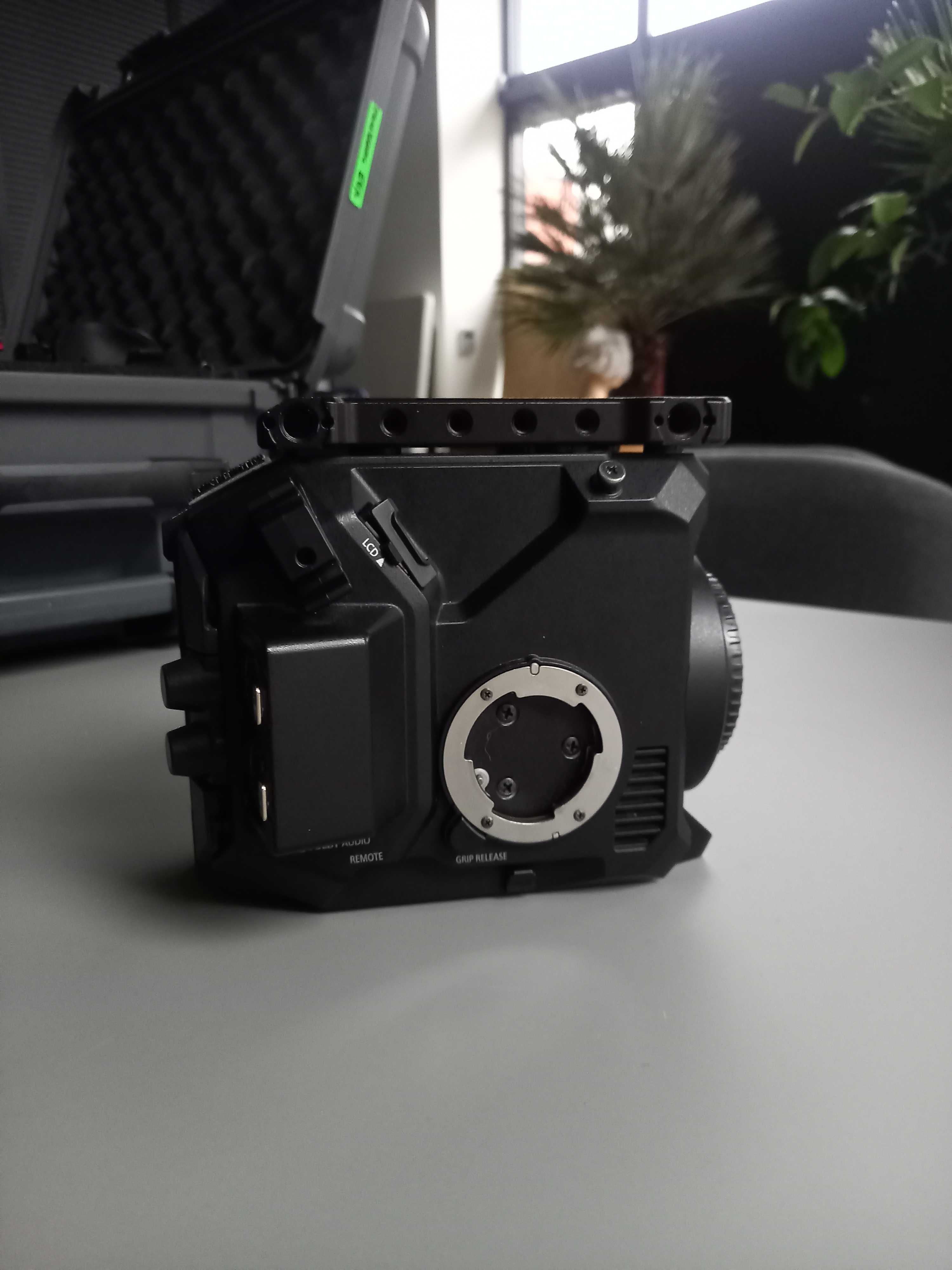 Sprzedaż - kamera Panasonic AU-EVA1 bez case!