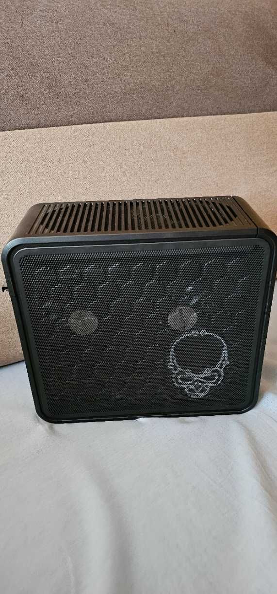 Intel  NUC 9 Extreme NUC9i7QNX
