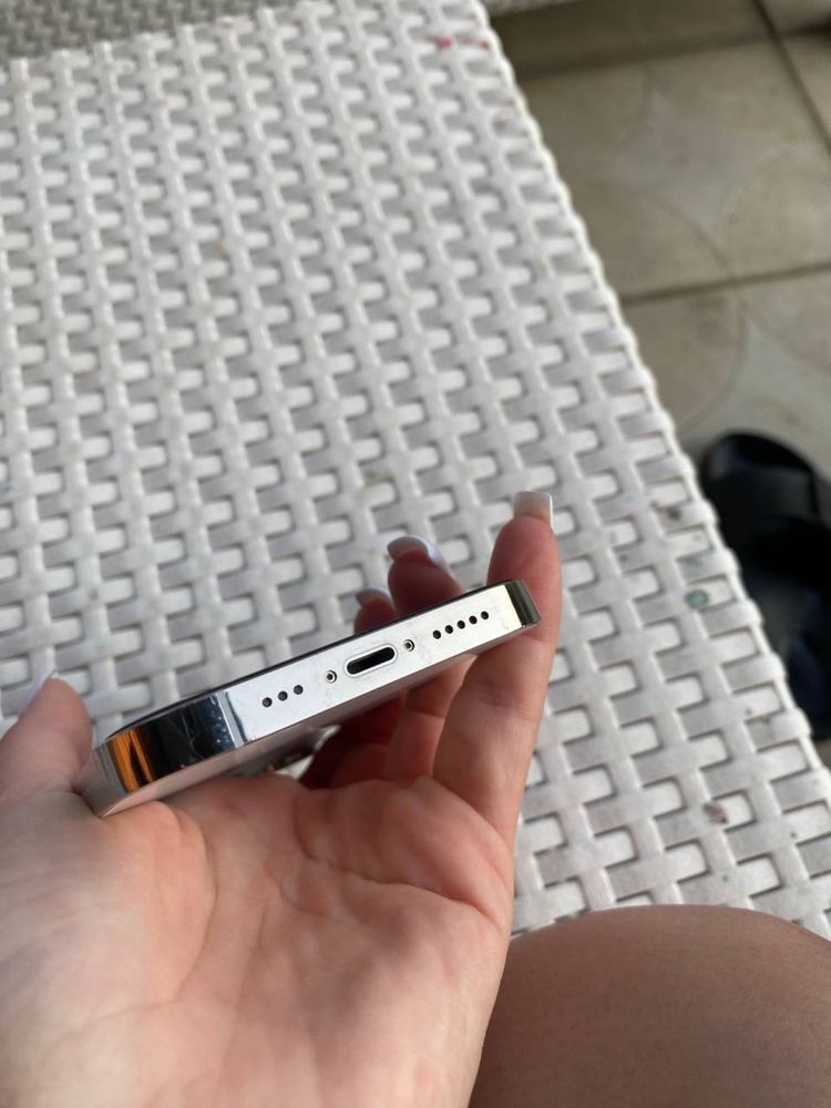 Iphone 14 pro Б/У