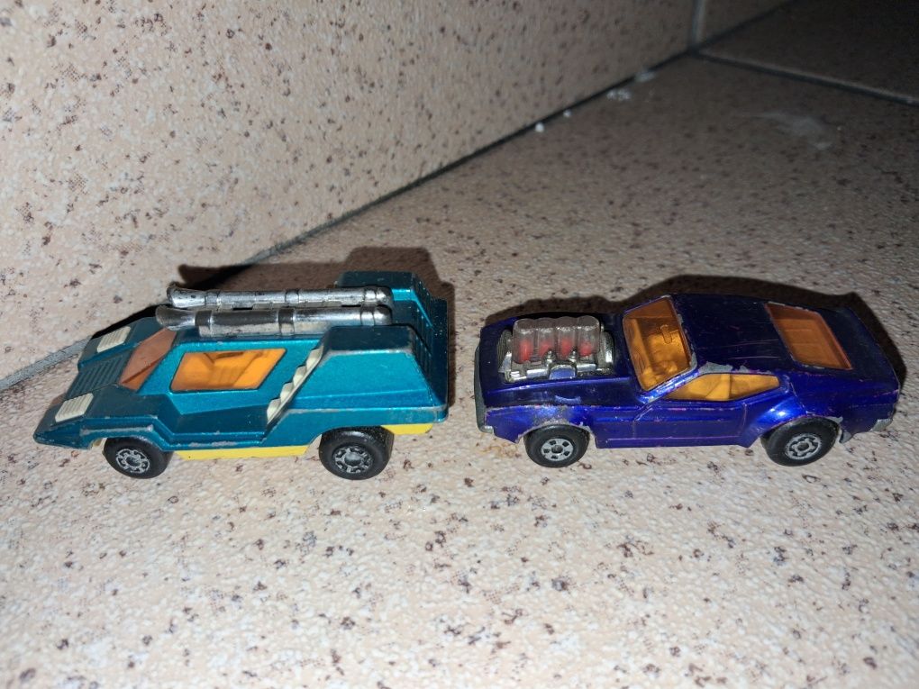2 miniaturas Matchbox