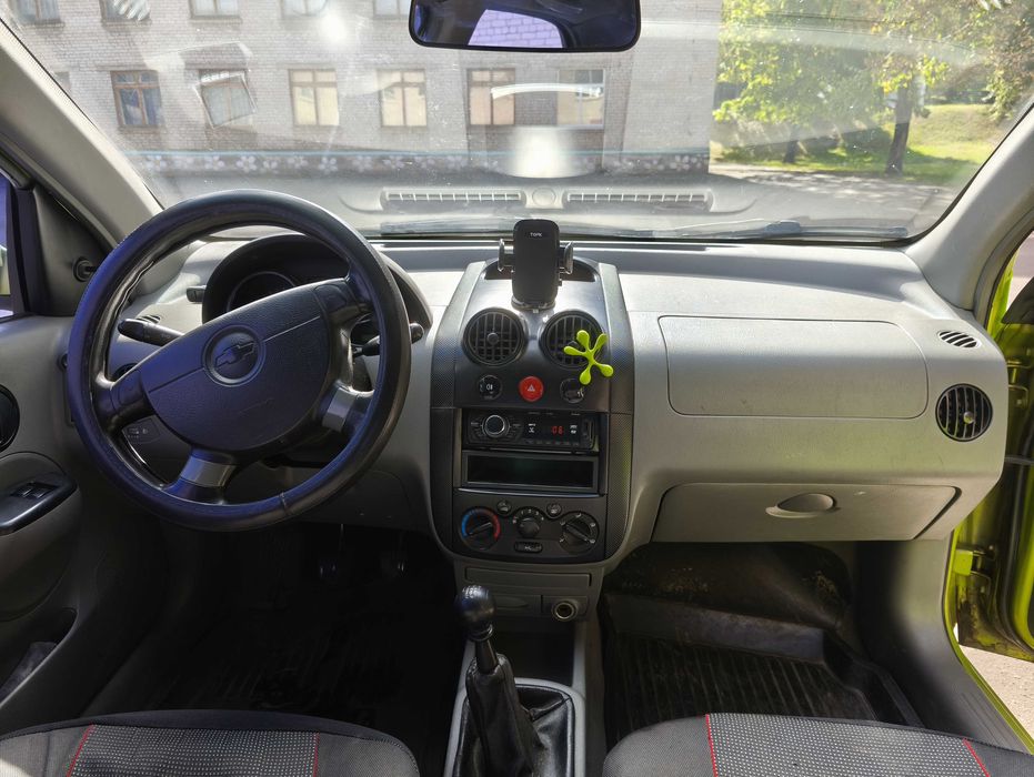 Chevrolet Aveo T200 2005 седан 1.5 бенз + ГБО вписано