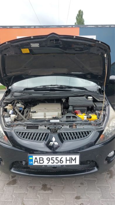 Продам Mitsubishi Grandis