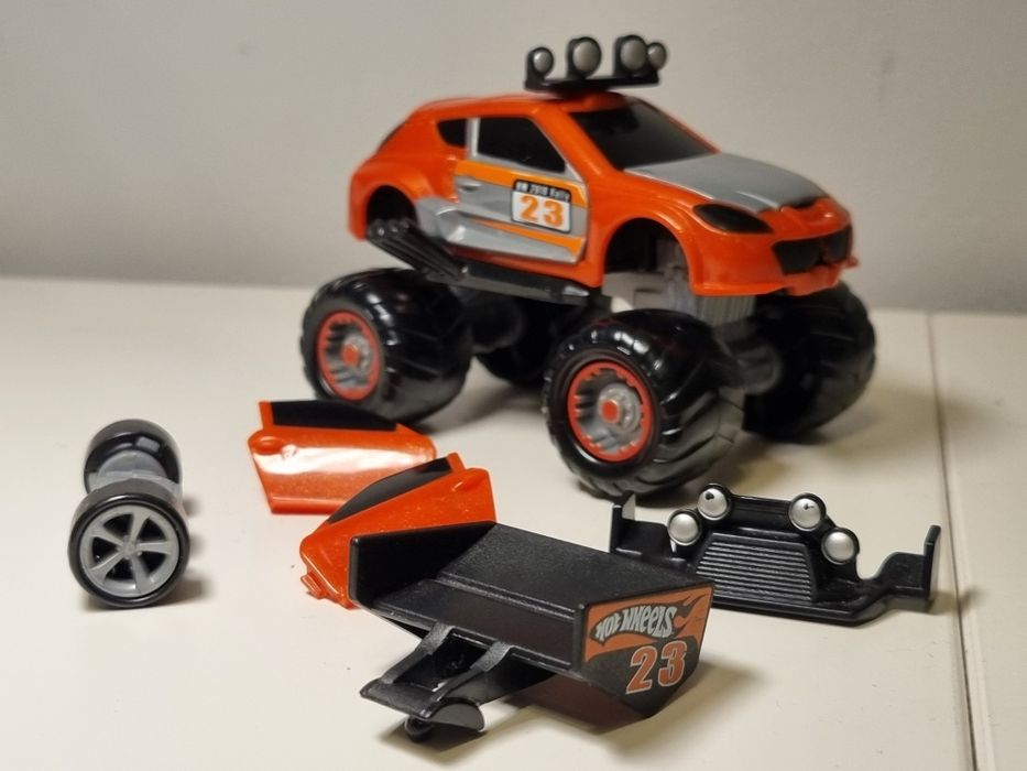 Hot Wheels Monster Truck do Tuningu