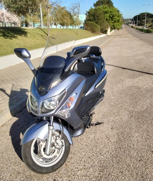Scooter Sym GTS 125 Evo