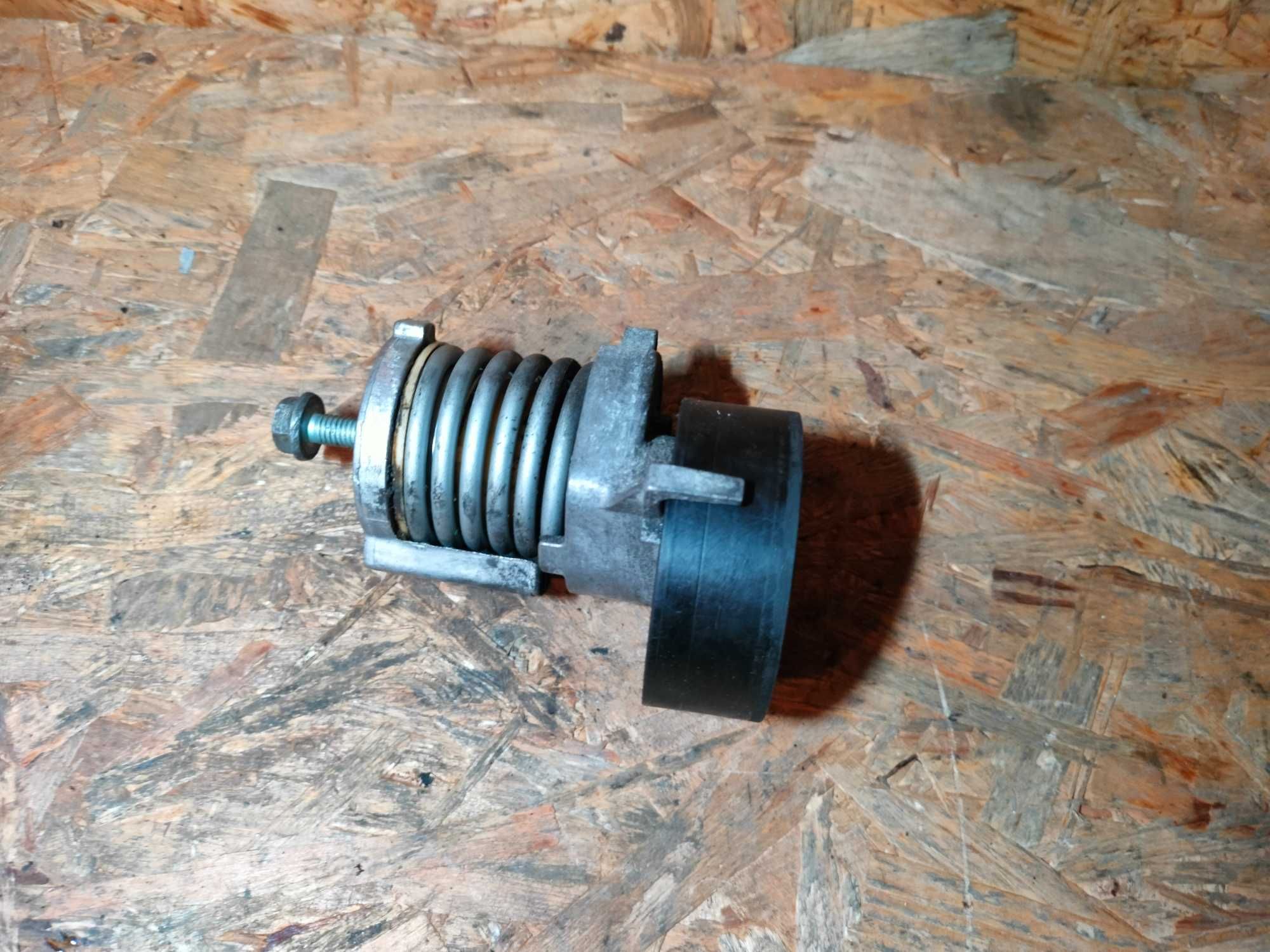 napinacz paska vw seat skoda audi 1,4 b