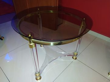 Okrągły stolik z szklanym blatem