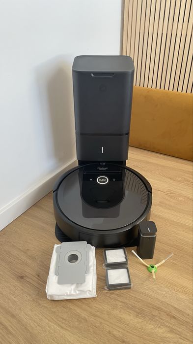 IRobot Roomba i7+