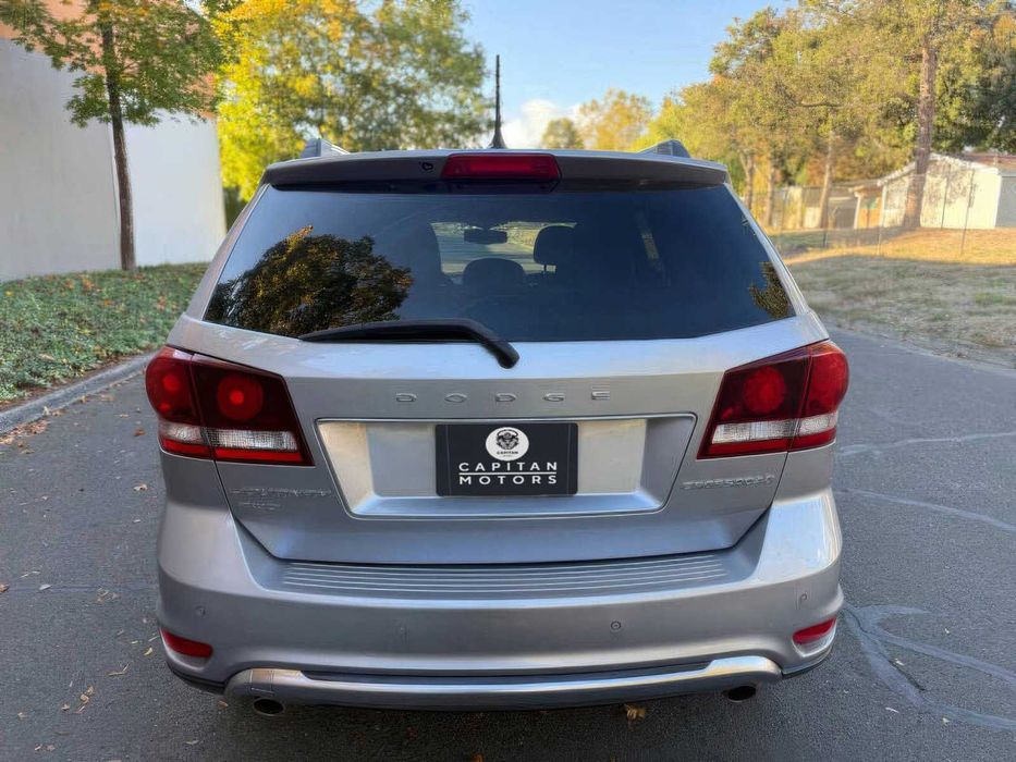 Dodge Journey      2015