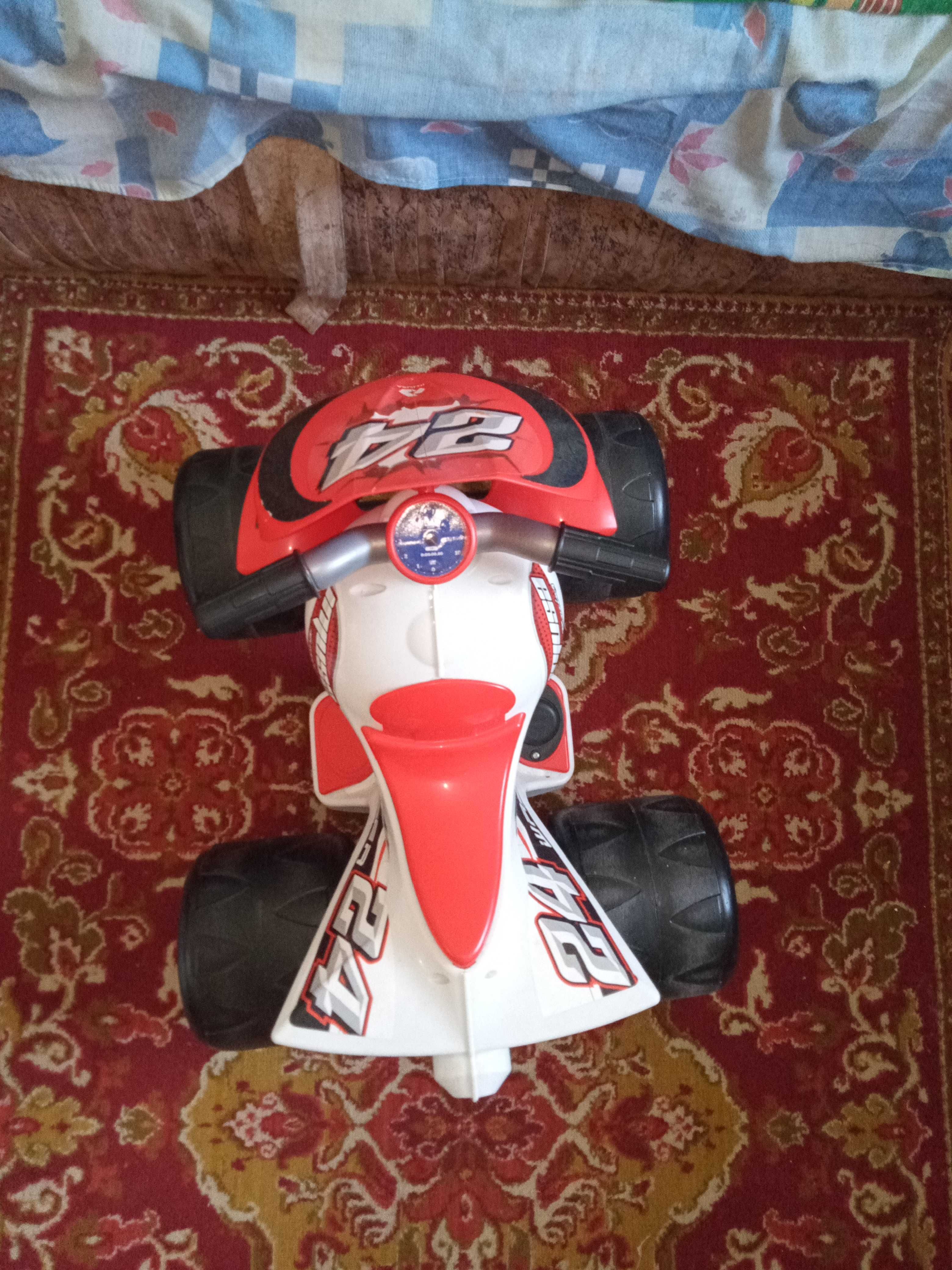 Електромобіль-квадроцикл Injusa Wrestler 6 V