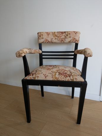 Krzesło z podłokietnikami antyk retro