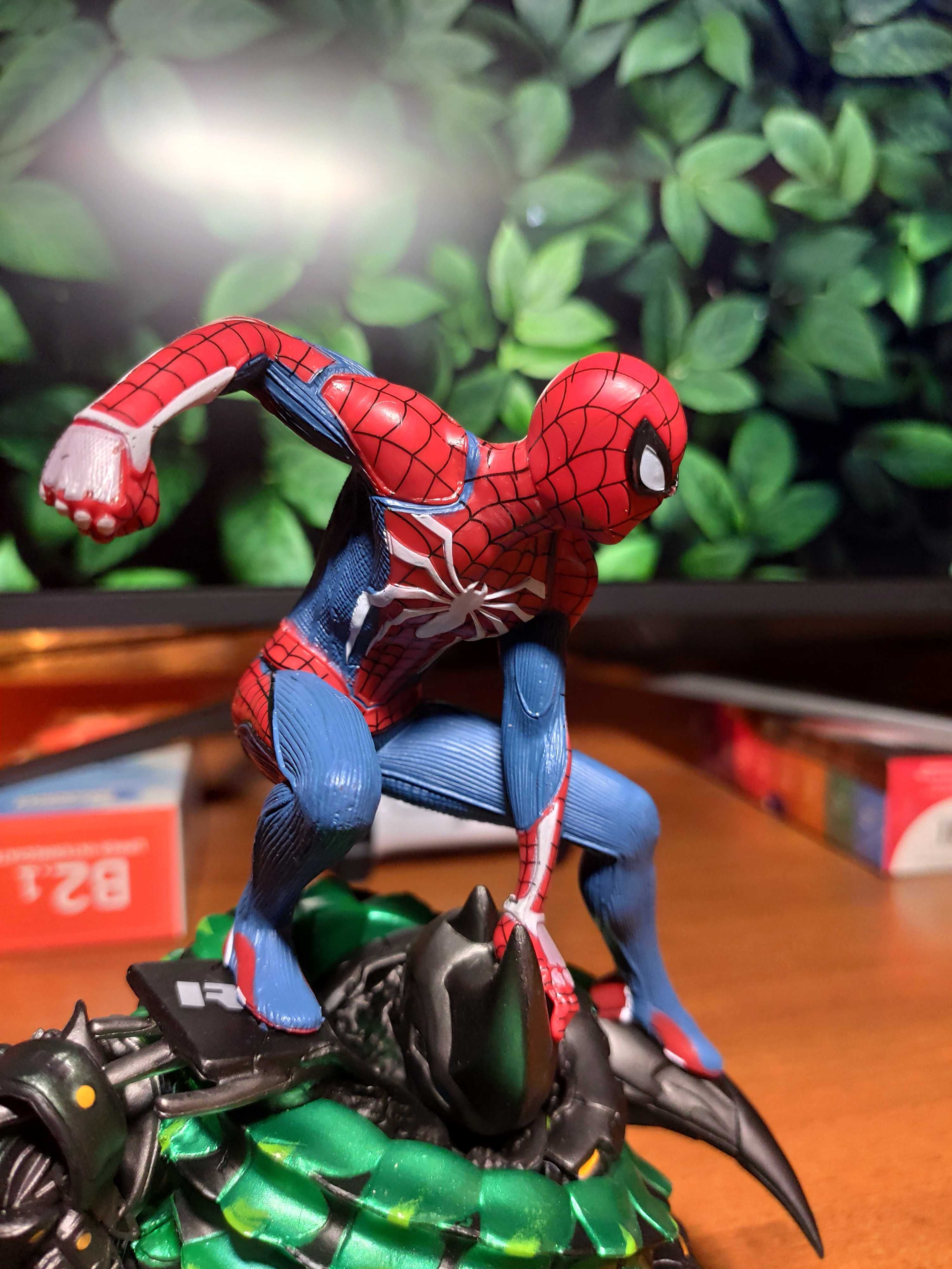 Фигурка/Статуя PS4 Spider-Man Figure Человек-Паук Marvel  19 см