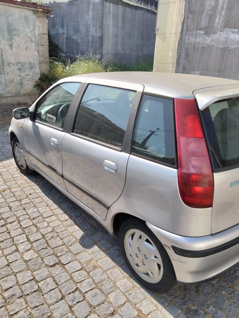 Fiat Punto 99 16v 86 Cavalos