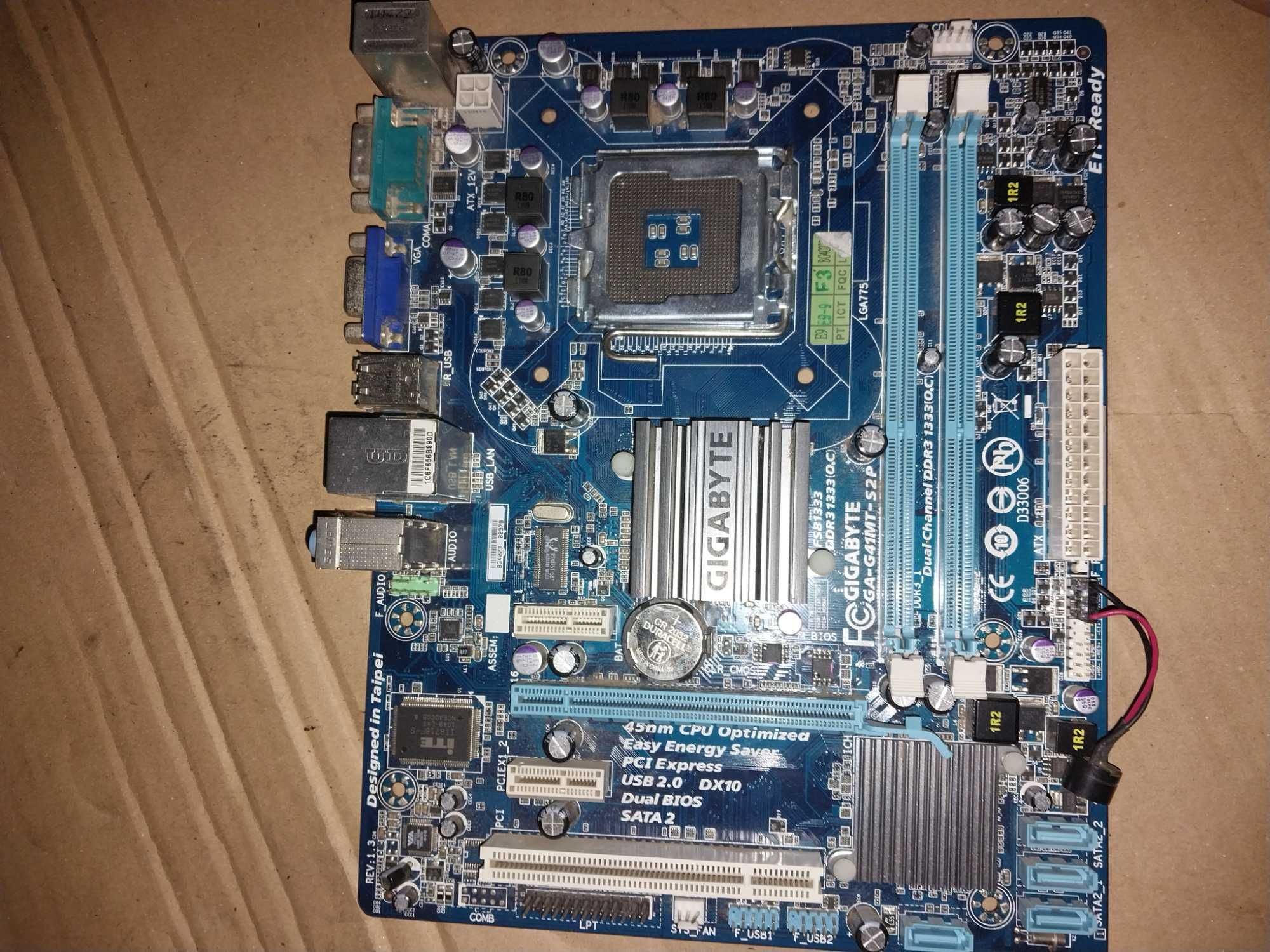 Материнская плата Gigabyte GA-G41MT-S2P на запчастини
