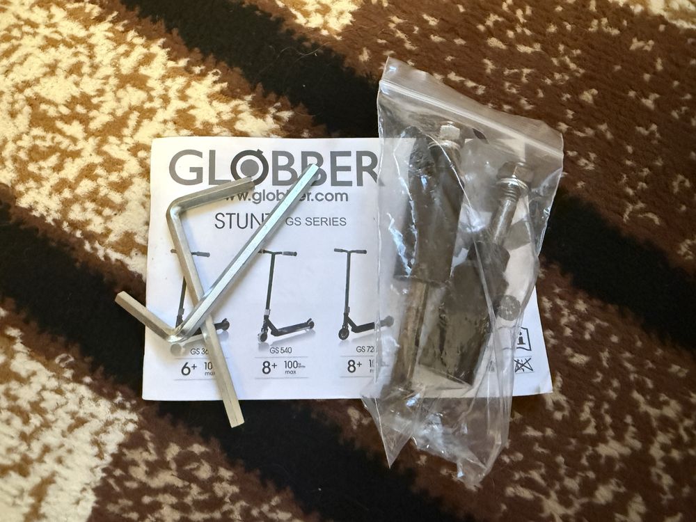 Трюковий самокат Globber Stunt GS 540 – майже новий