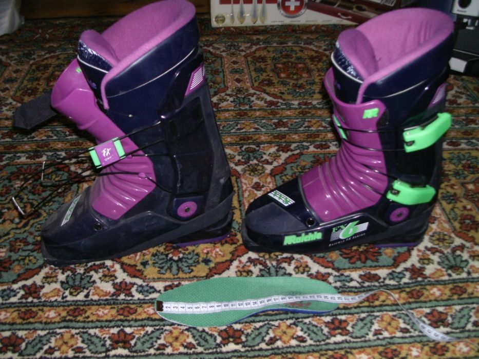 Лижні та сноубордні черевики  Raichle FX6 Ski Boots US 8 Швейцарія