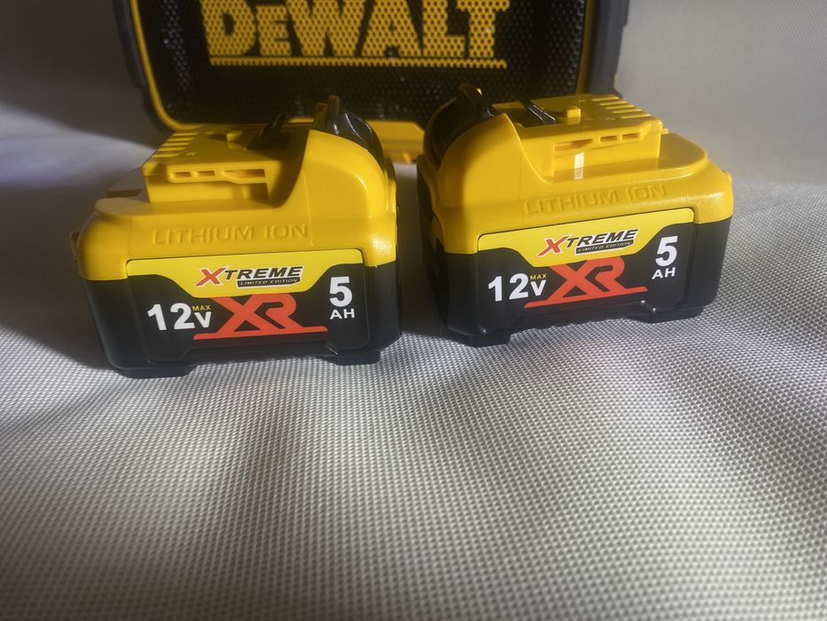 Акумулятори Dewalt 12v/5ah Нові