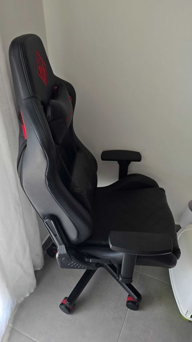 Cadeira Gaming HP Omen Citadel