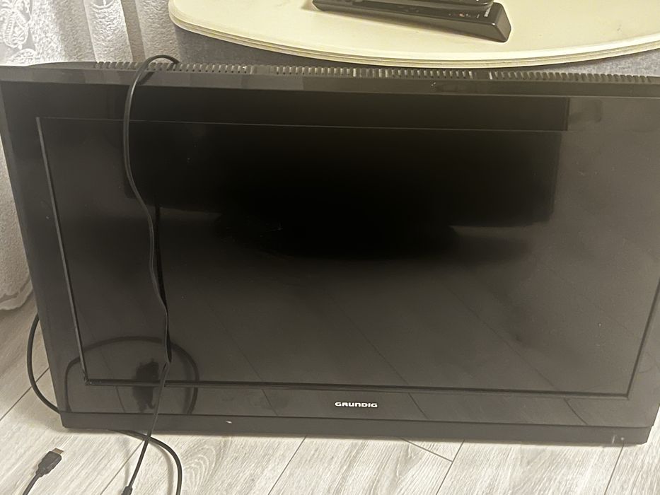 Продам Телевізор Grundig 32