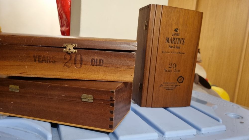 Caixas de wisky James Martin' s