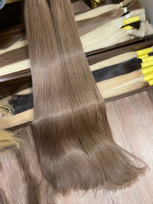 Натуральне волосся для нарощення 40-90 см