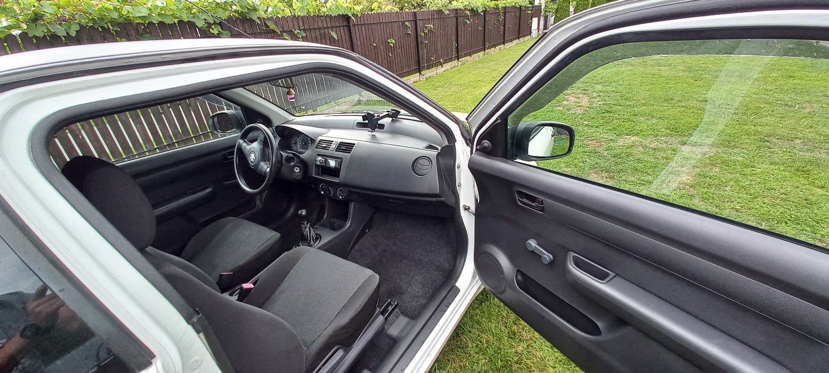 Suzuki Swift 1.3 kat