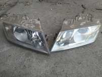 Skoda Octavia II lampy przednie przód lewa prawa soczewka