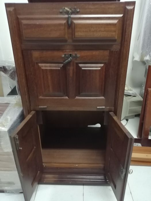 Móvel de aparelhagem de som