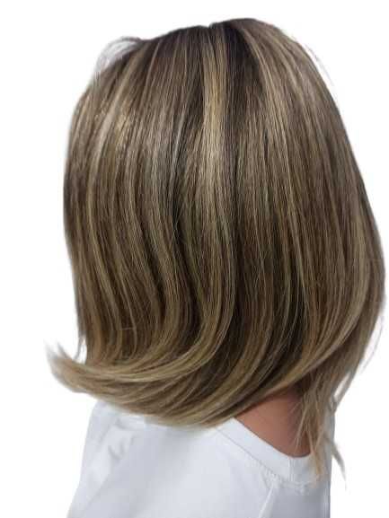 Peruka naturalna bez grzywki , bob  deluxe ciemny blond  modneperuki