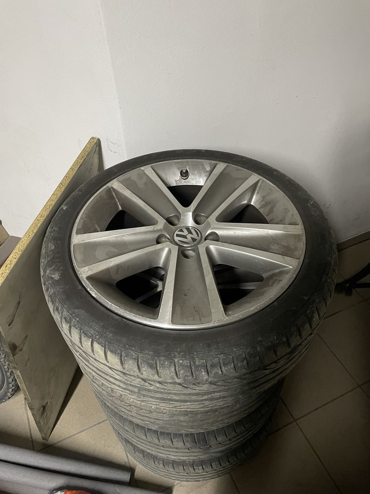 Ladne felgi 18 235/40/18 et44