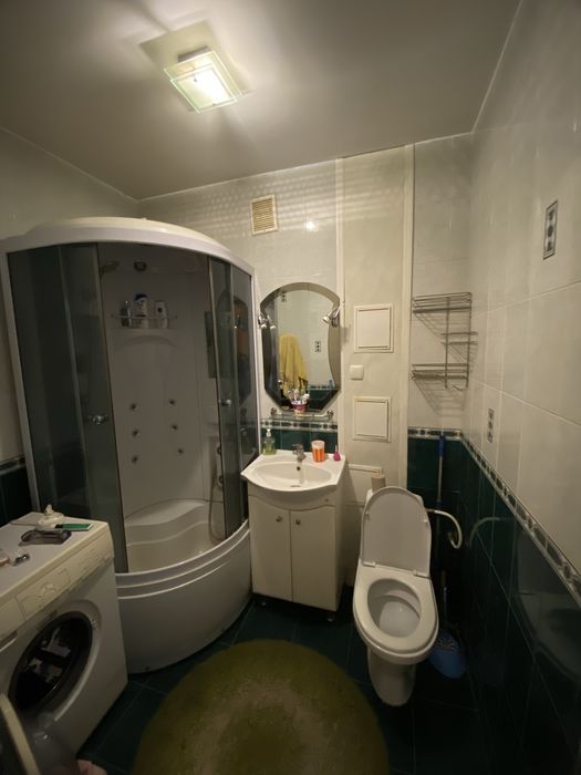 Продам 2-ком квартиру