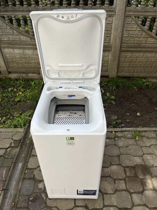 Пральна машина Electrolux 1-7 кг