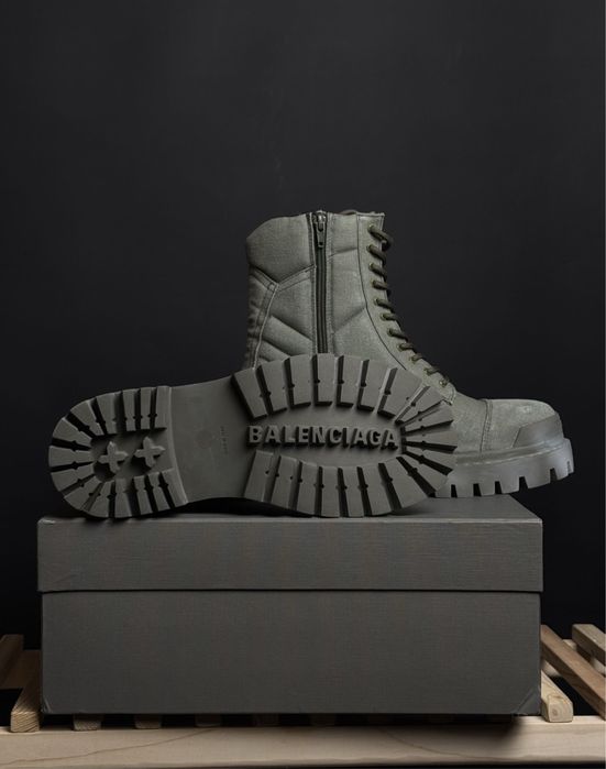 Зимові Ботинки Balenciaga Strike Boots чоботи