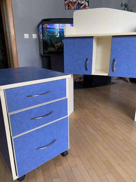 Шкаф, тумбочка, стелаж