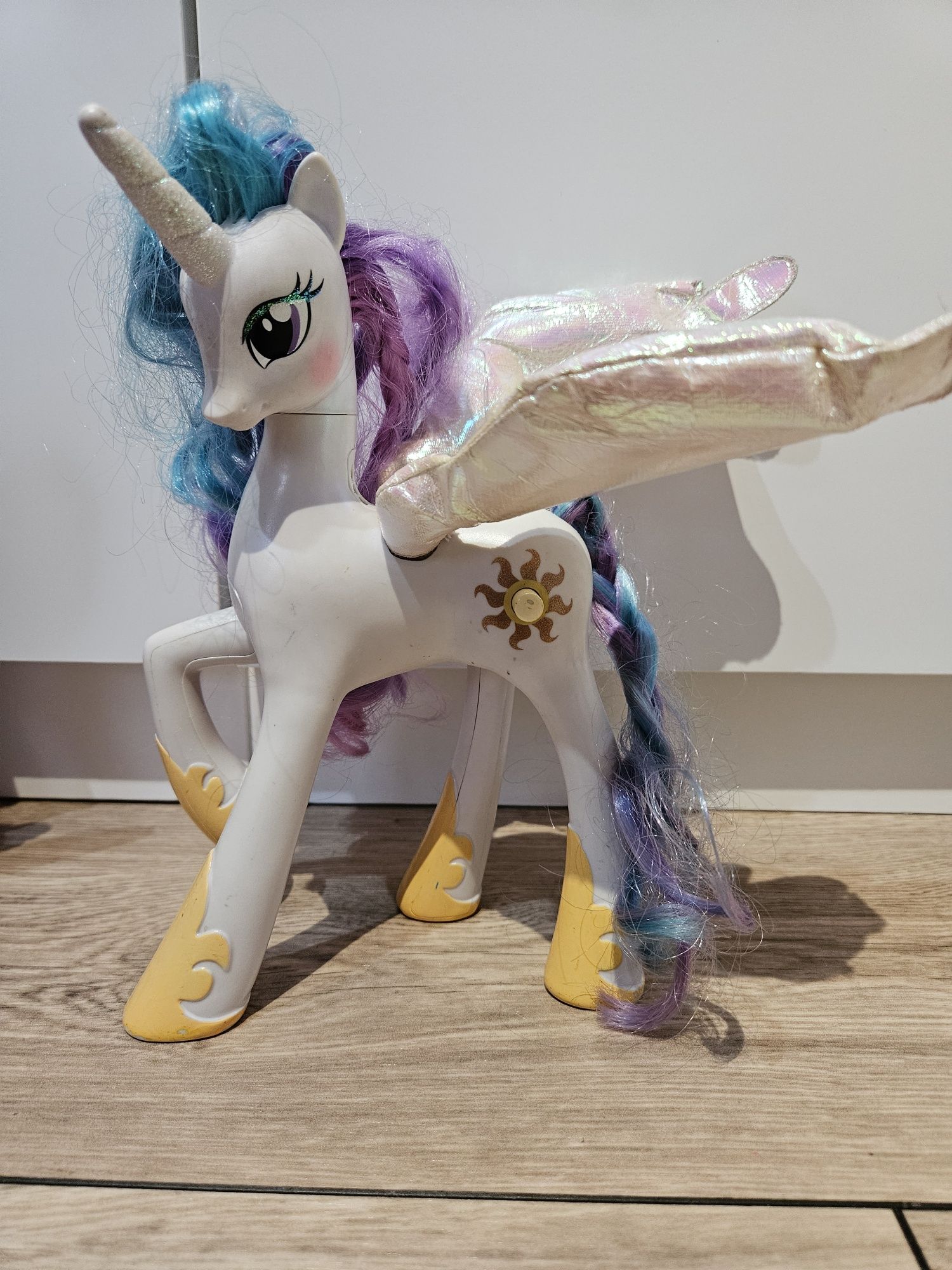 Księżniczka Celestia i Pipp Kucyki Pony