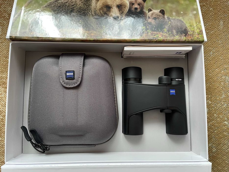 Бинокль ZEISS Victory Pocket 10x25 Новый