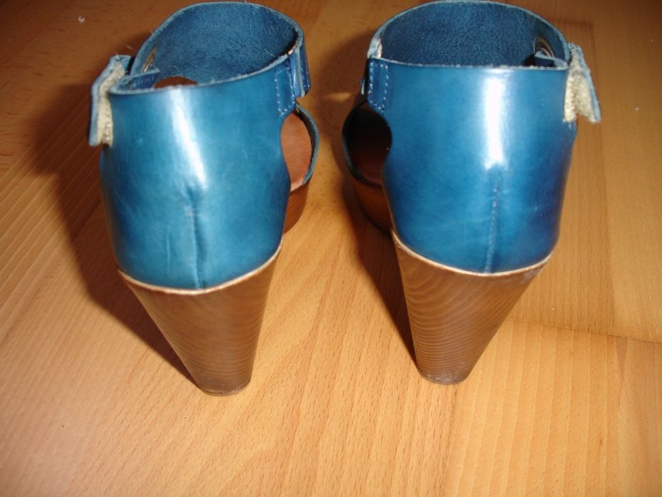 Sandálias Seaside Novas