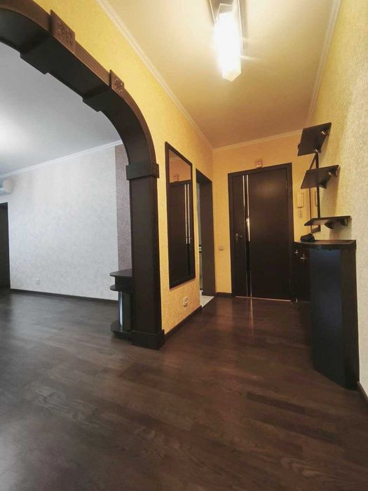 3 кімнатна квартира 66 м2, з ремонтом. Центр міста р-н Градецький (SP)