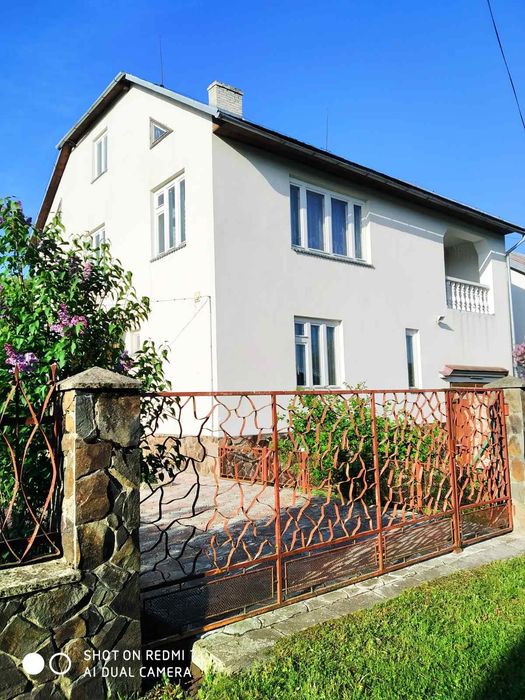 Будинок 2-поверха