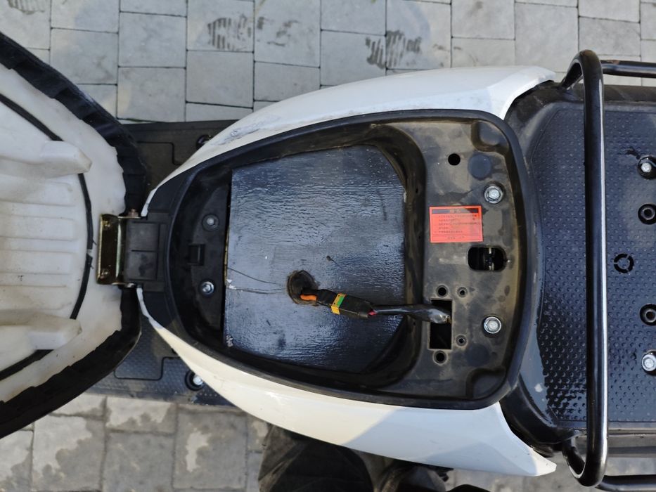 Aima bird електро скутер мопед