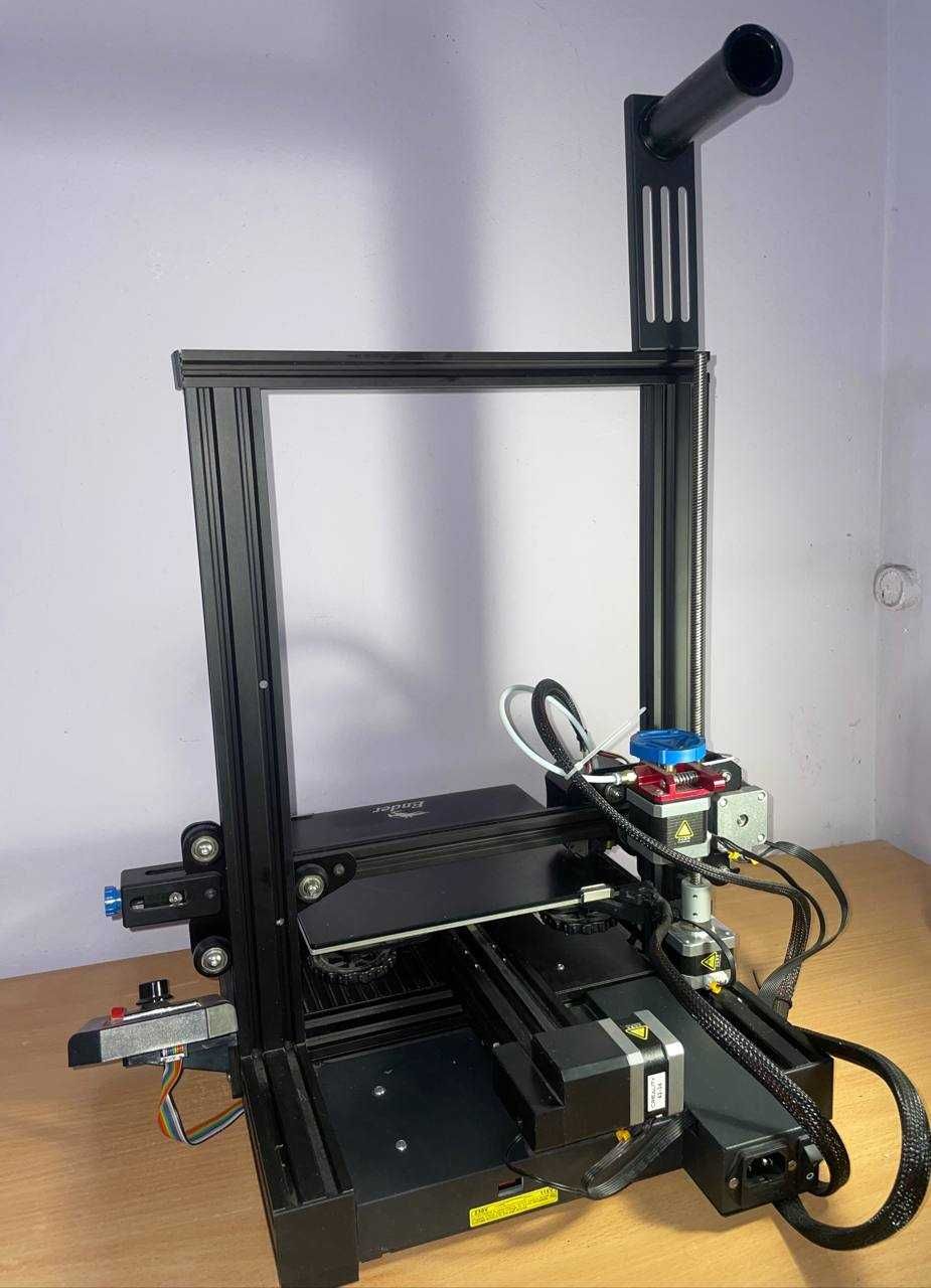 Creality Ender 3 v2 - 3д принтер