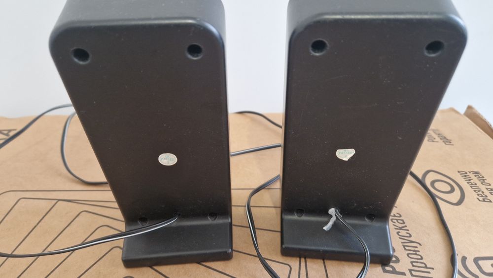 Акустична система 2 по 5 Вт