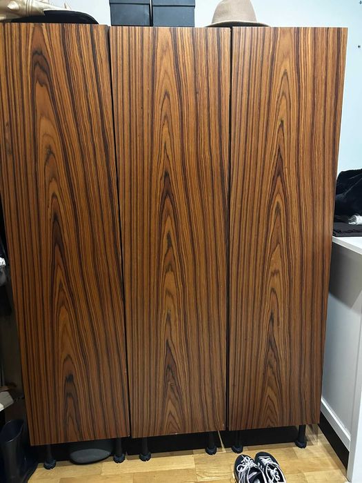 słupek, szafka na buty, z drzwiczkami, fornirowana 155x40x32 - 3 szt