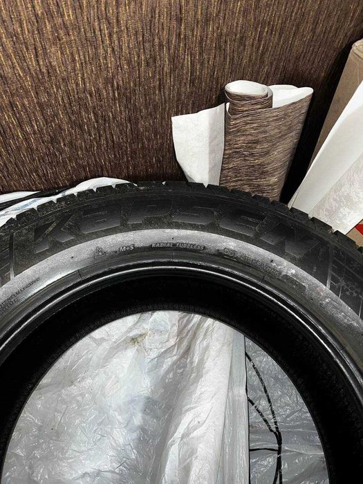 Шини M+S Kapsen Snowshoes AW33 265/60 R18 114T износ 1 месяц