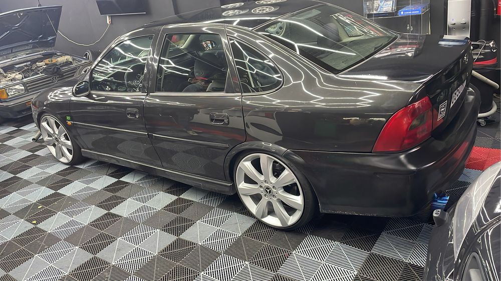 Opel Vectra B 2001 19” averbadas