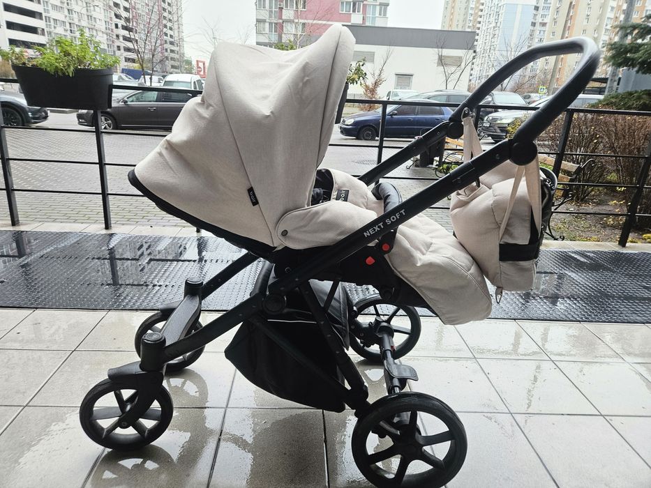 Коляска Bair next soft 2 в 1 бежевого кольору