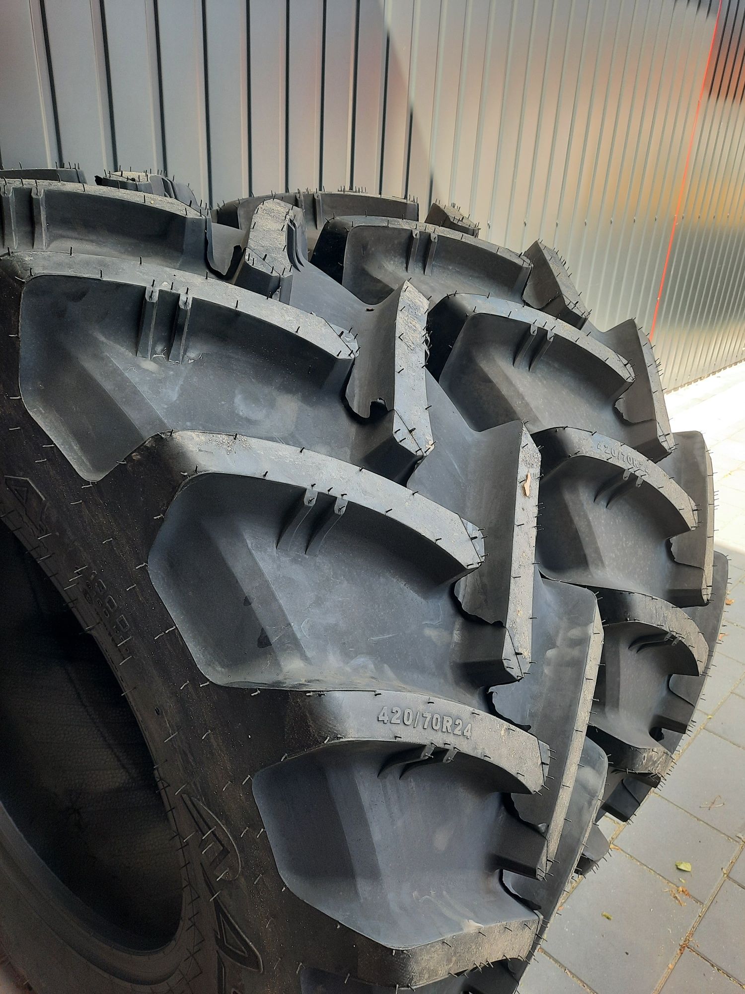 Opony 420/85 R24 Ascenso TDR 850 Alliance Ozka