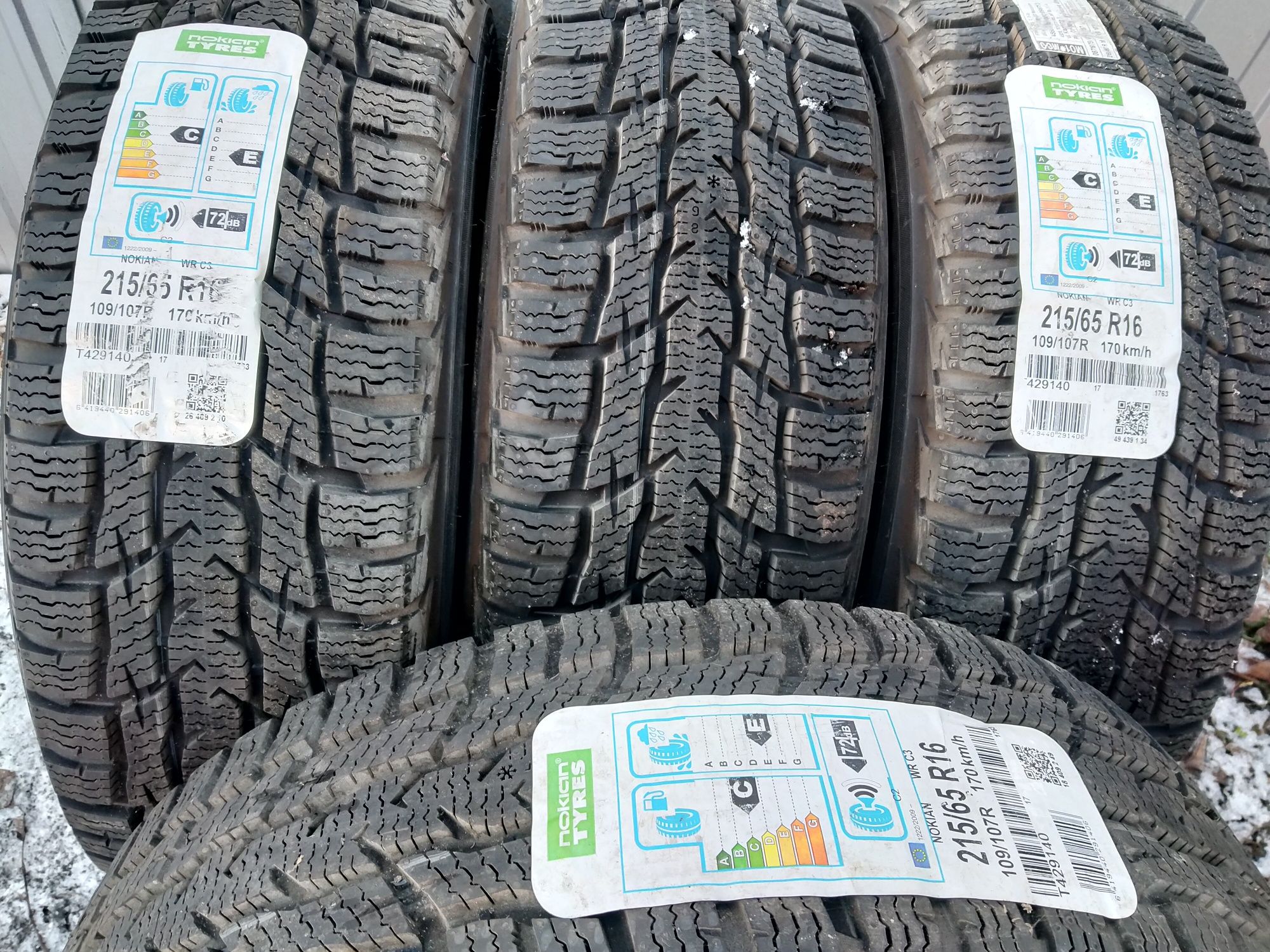 215/65r16C 109/107R BUS M+S NOKIAN WRC3 zima wzmacniane 205/65/16C